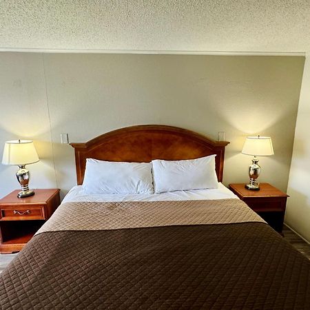 Knights Inn Bridgeport Frankenmuth Extérieur photo