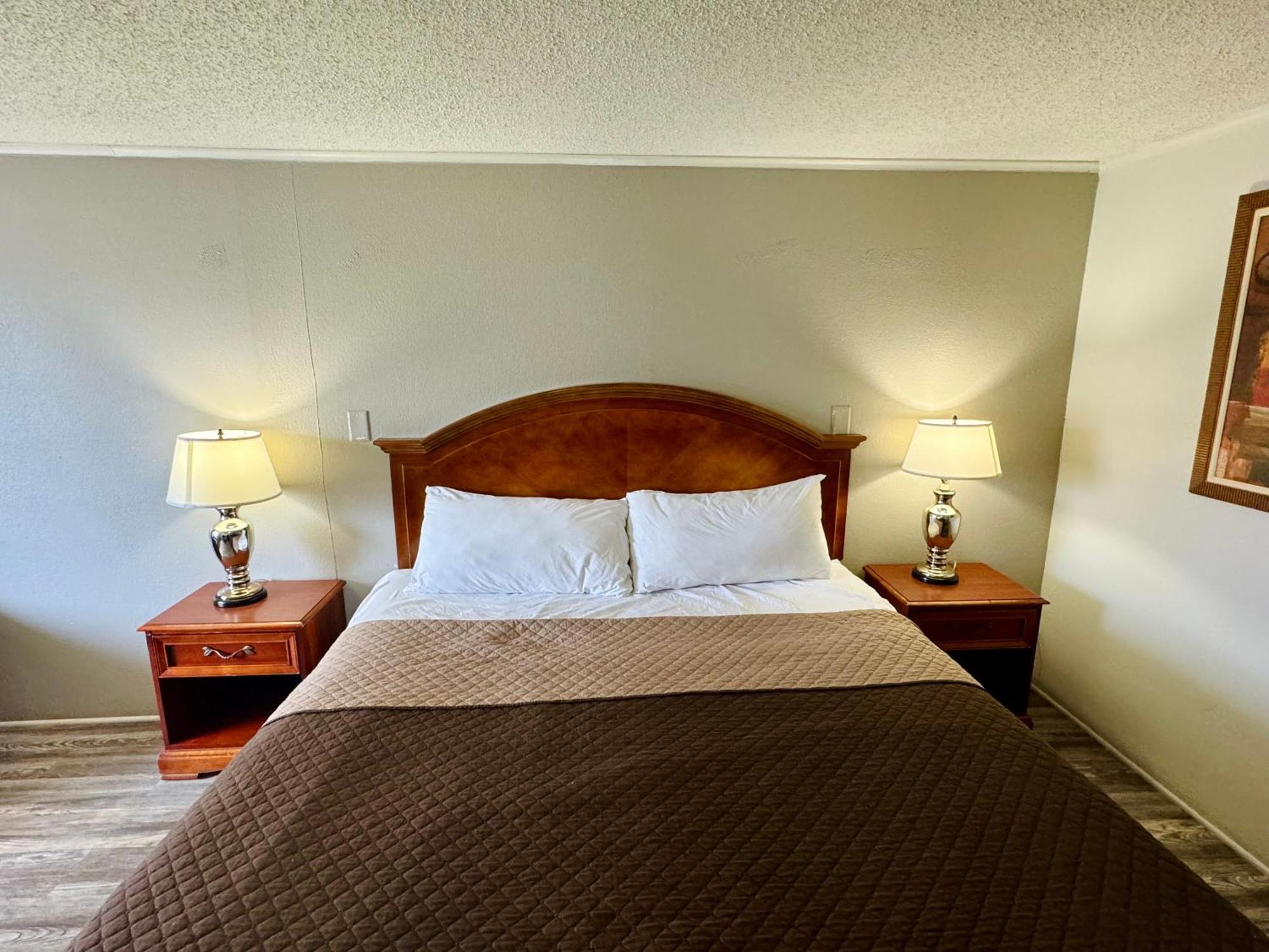 Knights Inn Bridgeport Frankenmuth Extérieur photo