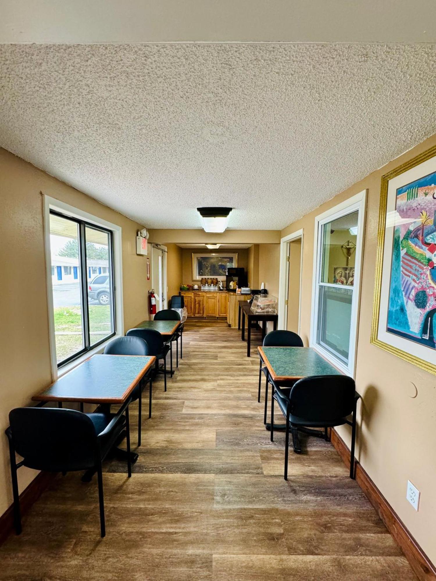 Knights Inn Bridgeport Frankenmuth Extérieur photo